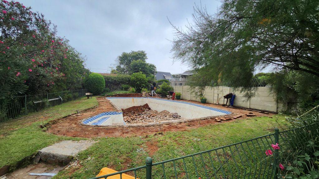 Pool Building pool service company alberton