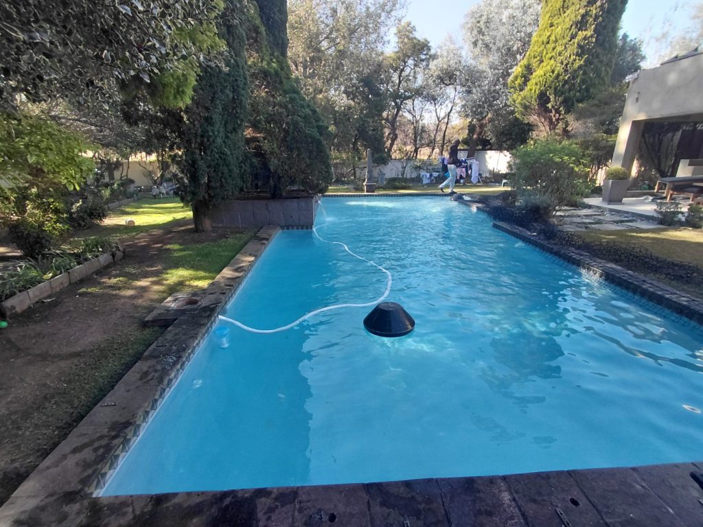 Pool Cleaning Services Pool Cleaning Services