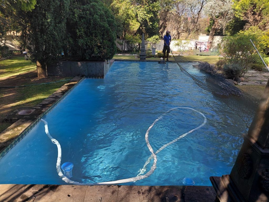 Pool Cleaning Services Pool Cleaning Services