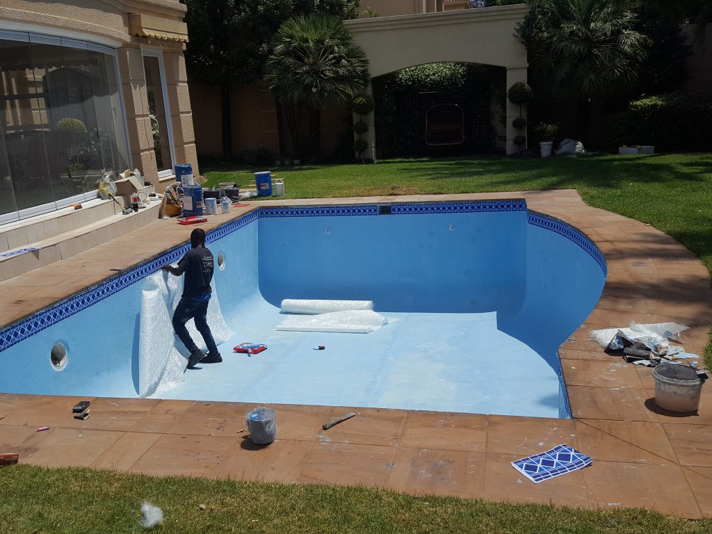 Sandton pool relining