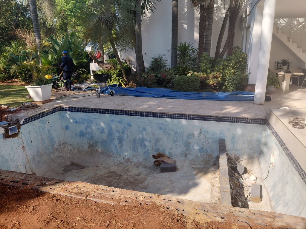 POOL COMPANY KILLARNEY