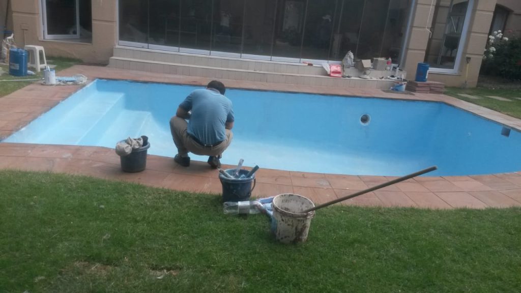 Sandton pool relining